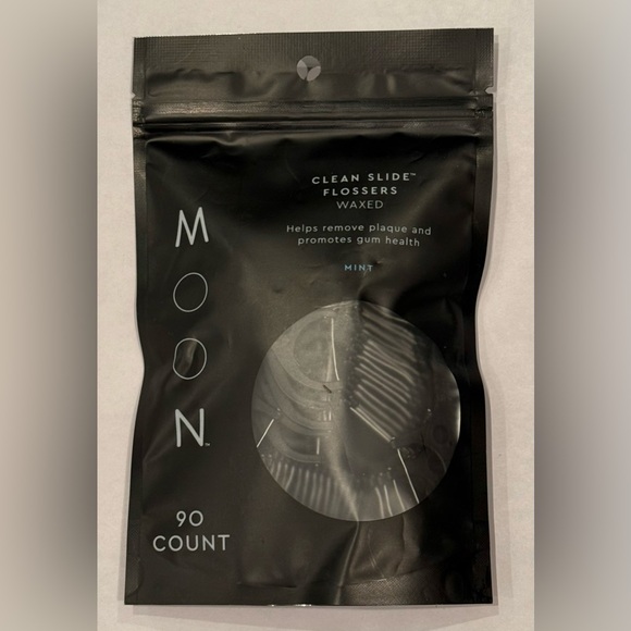 Moon Clean Slide Flossers Waxed, Mint, Black, 90 Count - Picture 1 of 2
